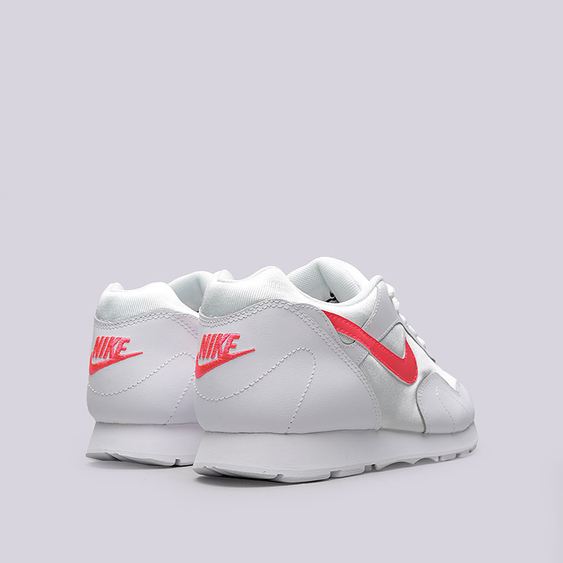 женские белые кроссовки Nike WMNS Outburst AO1069-101 - цена, описание, фото 4